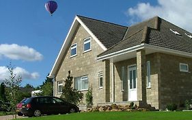 Mead Lodge B&b Corsham 4* United Kingdom